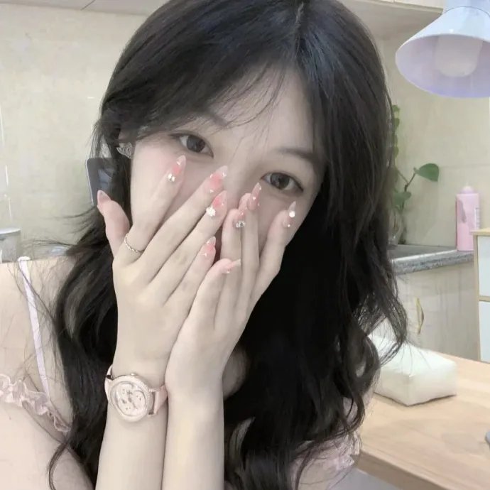 姐姐对我来说是女人